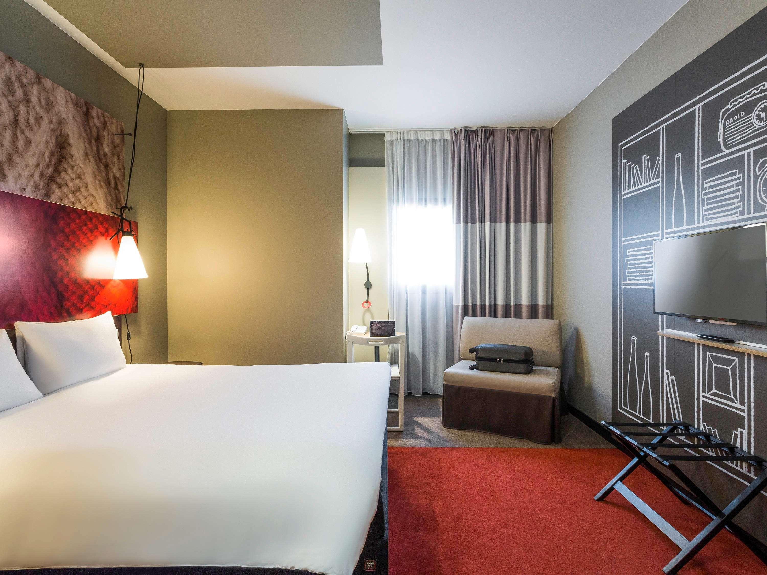 Ibis Bordeaux Centre - Gare Saint-Jean Ξενοδοχείο Εξωτερικό φωτογραφία