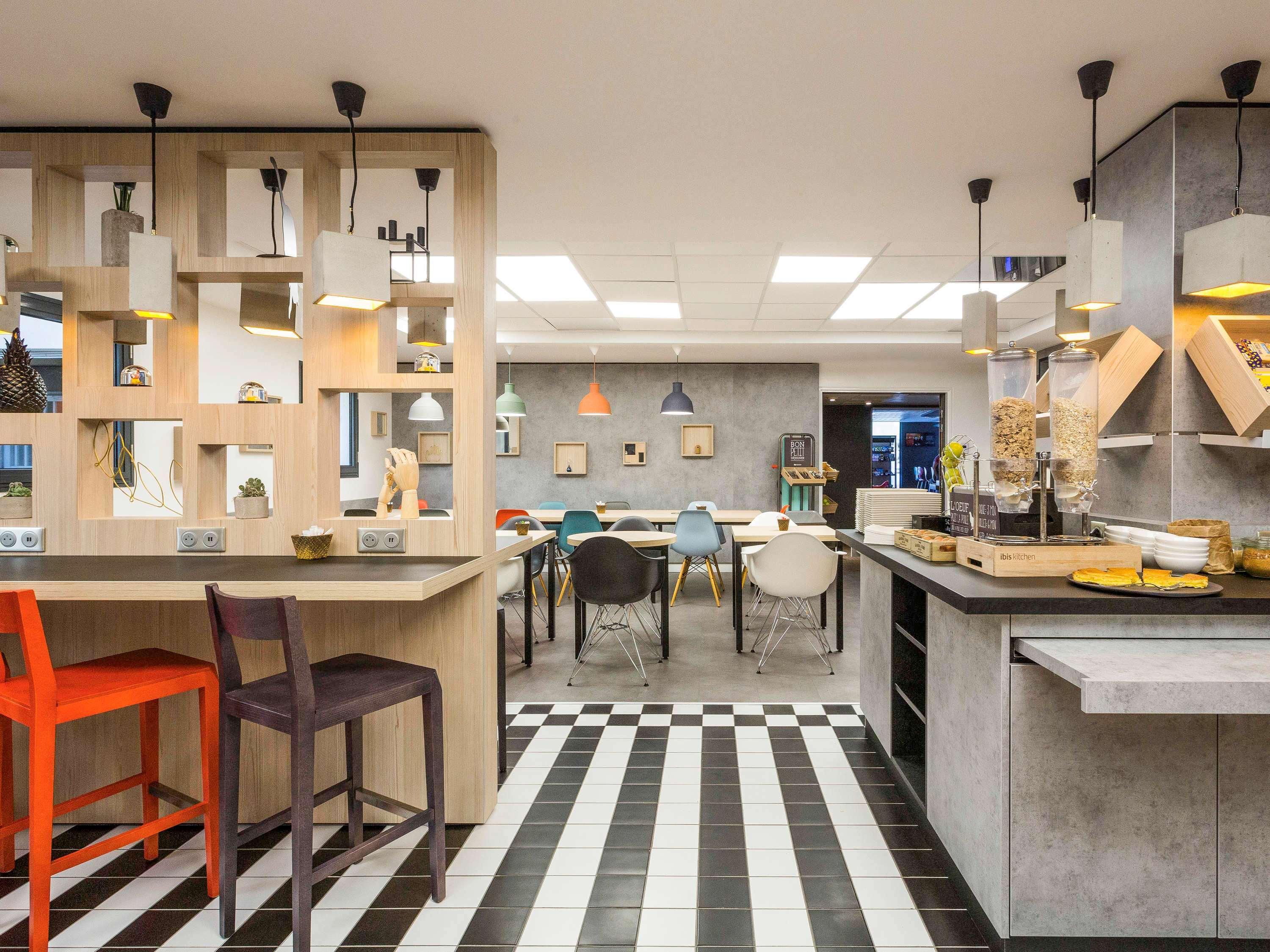 Ibis Bordeaux Centre - Gare Saint-Jean Ξενοδοχείο Εξωτερικό φωτογραφία