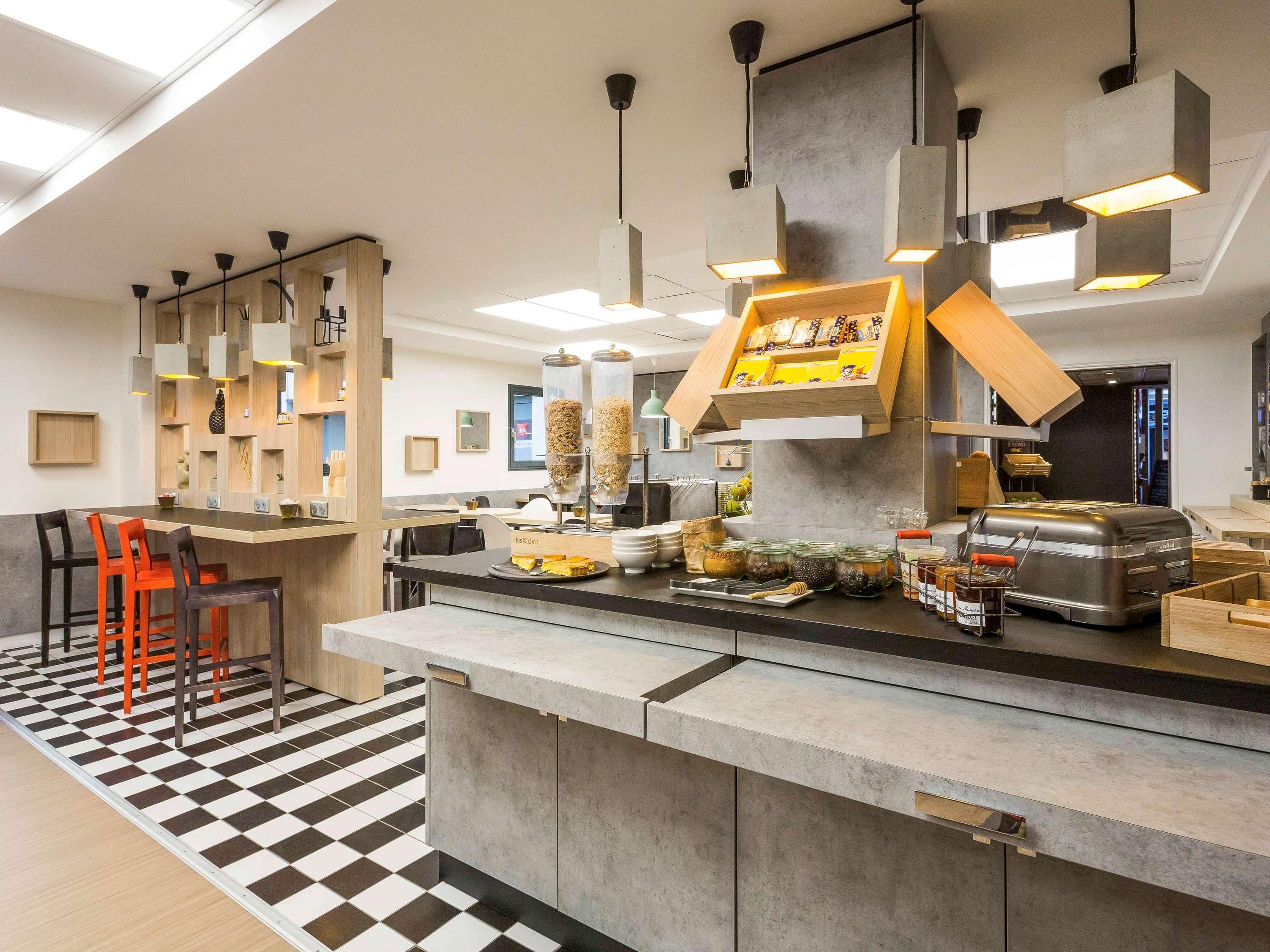 Ibis Bordeaux Centre - Gare Saint-Jean Ξενοδοχείο Εξωτερικό φωτογραφία