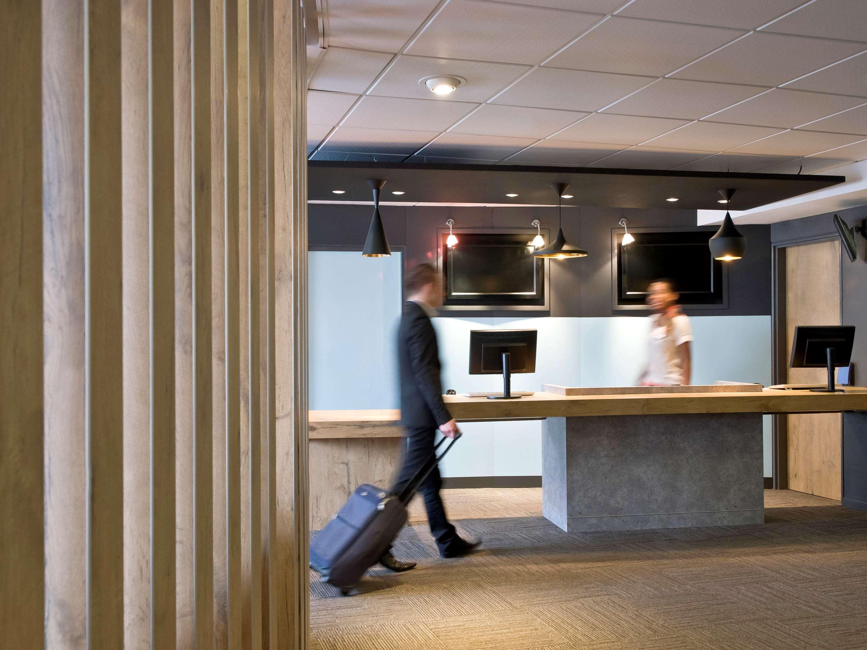 Ibis Bordeaux Centre - Gare Saint-Jean Ξενοδοχείο Εξωτερικό φωτογραφία